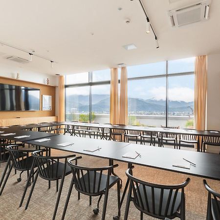 The Babel Community Hotel - Grenoble Bastille Eksteriør bilde